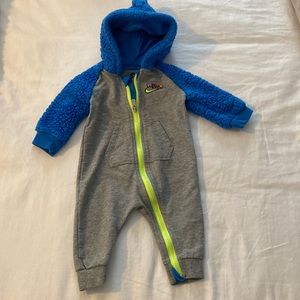 Nike body suit